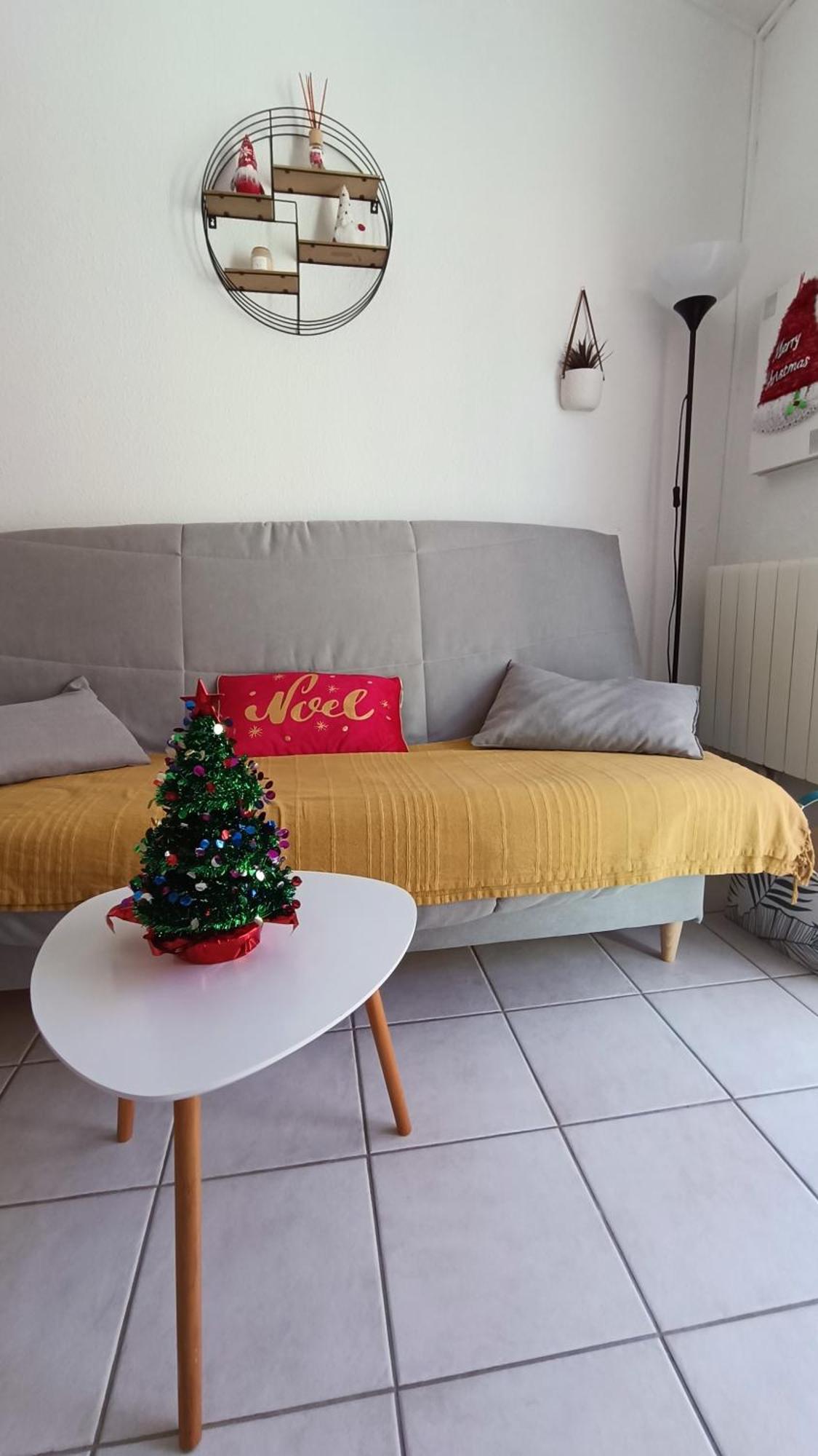 A 500 M De La Plage, Tout Confort Avec Wifi Le Barcares Exterior photo